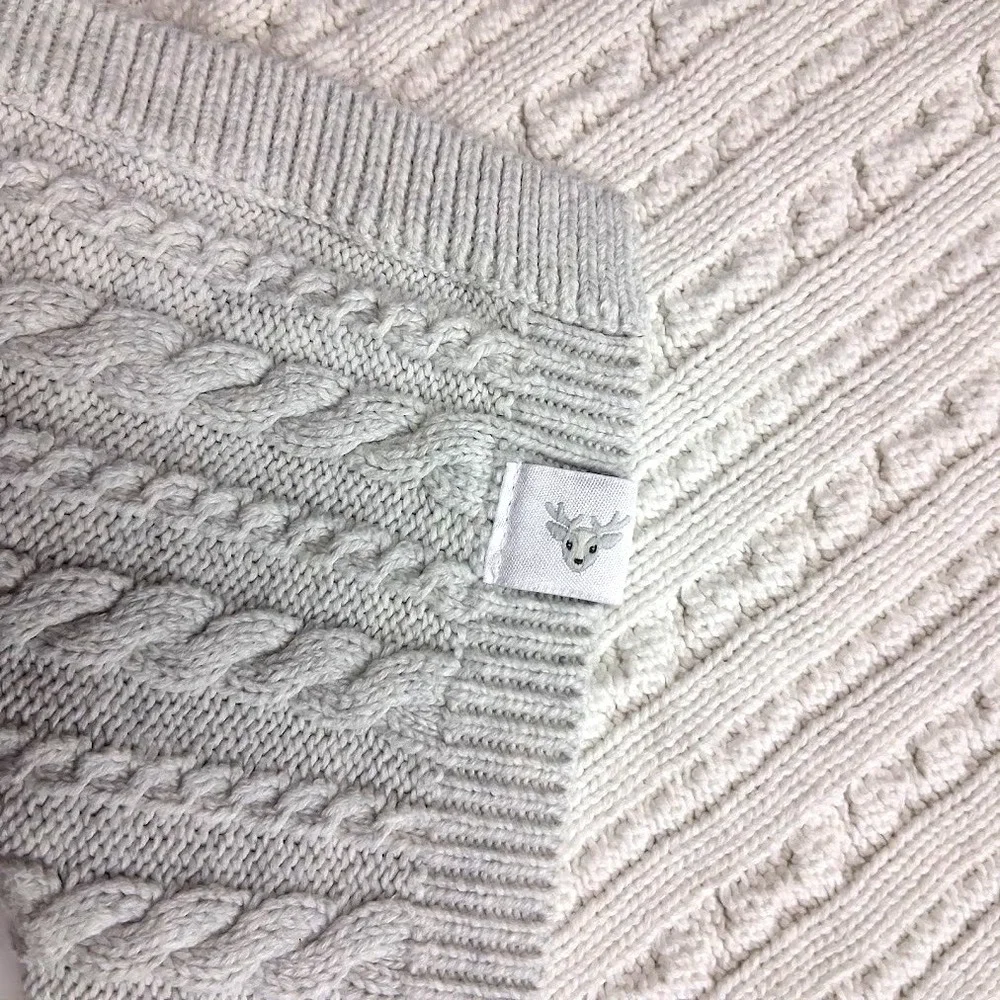 Janie & Jack Gray Beige Cable Knit Baby Blanket Reindeer Silver 32x36 Holiday